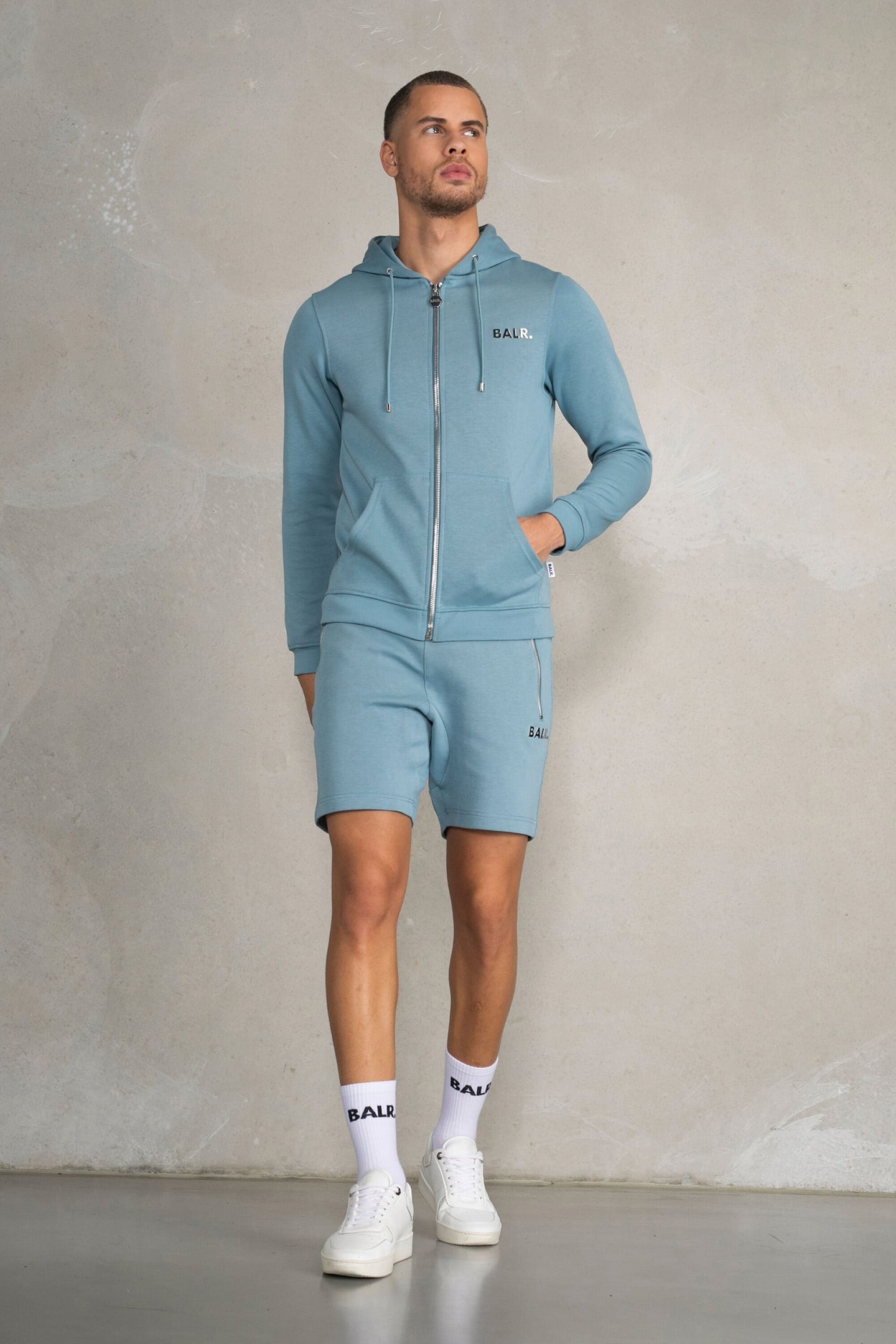 Q-SERIES STRAIGHT ZIP THRU HOODIE STONE BLUE 3