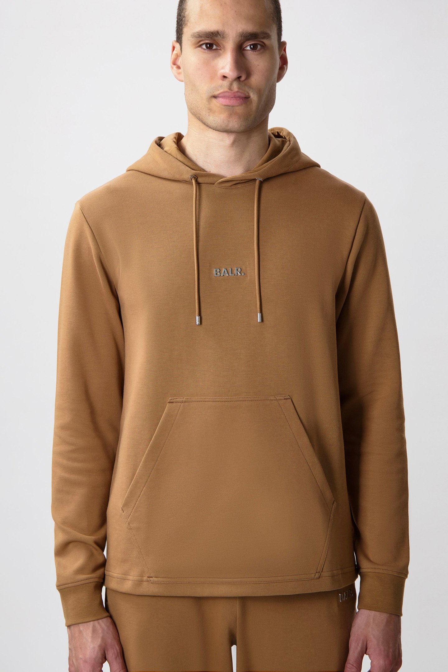 Q-SERIES REGULAR FIT HOODIE TOASTED COCONUT 1