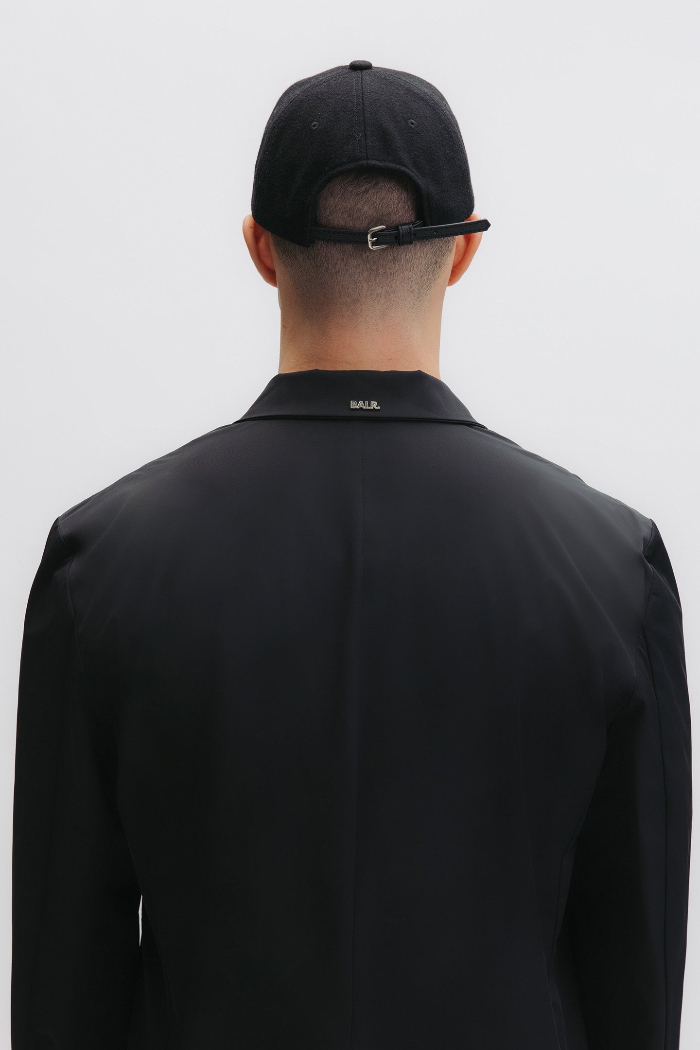 XI TECH BLAZER JET BLACK 6