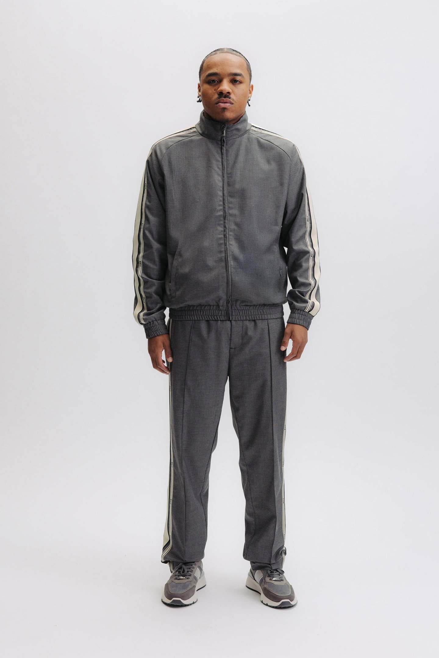 TAPE TRACK JACKET JET BLACK HOUNDSTOOTH 1