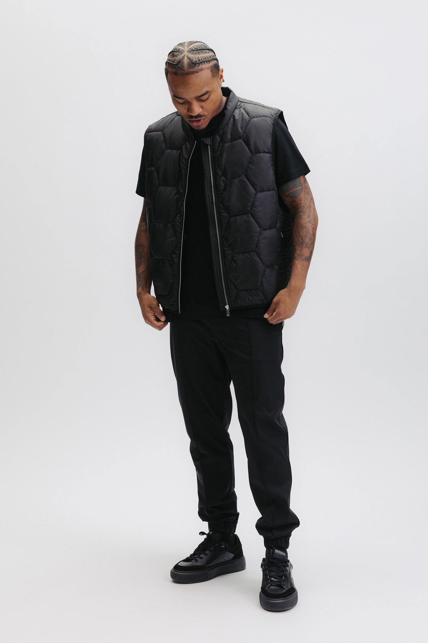 MIRO QUILTED BODYWARMER JET BLACK 6