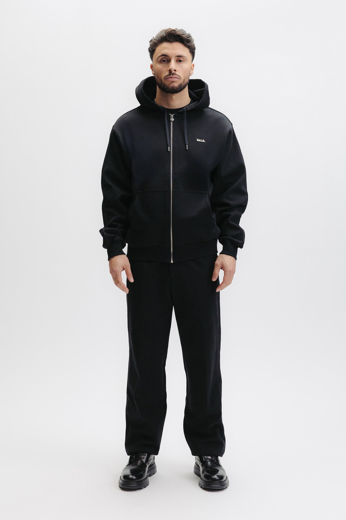 Q SERIES ZIP THROUGH HOODIE JET BLACK 1