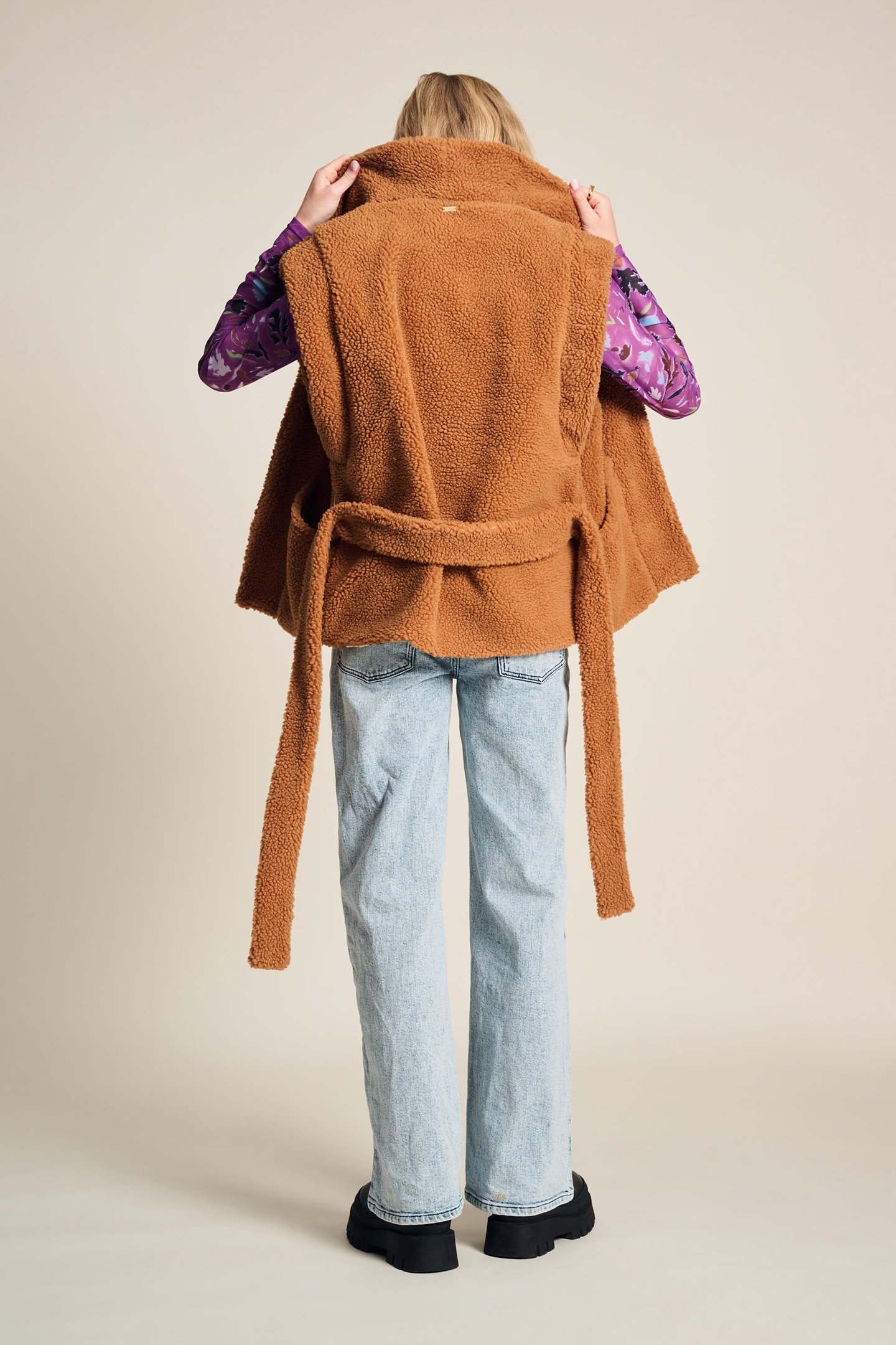 GILET - TEDDY SUGAR BROWN 2