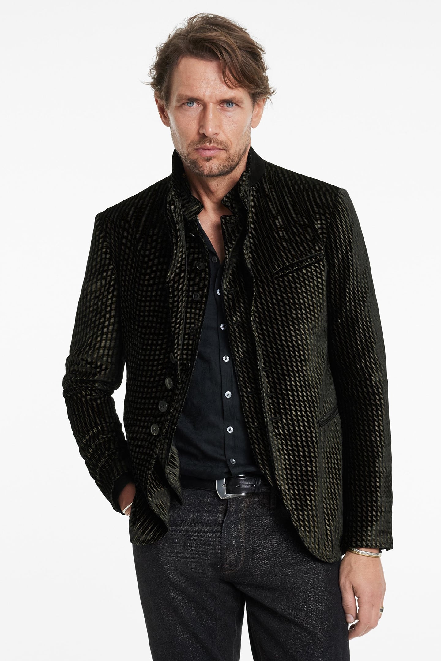 SLIM FIT CONVERTIBLE PEAKLAPEL BUTTON FR BLACK 1