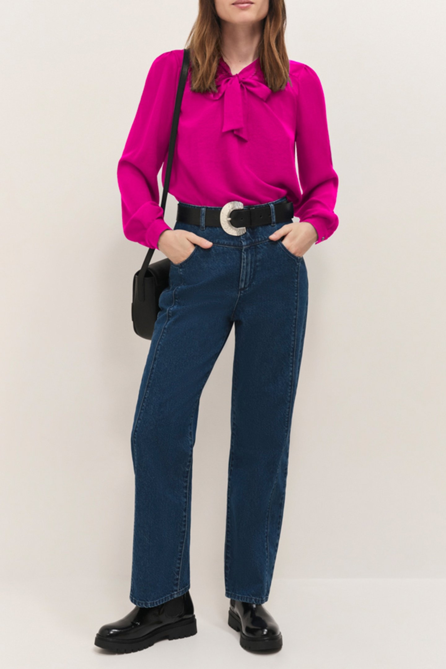 CYRILLE - FUCHSIA FLOWING BLOUSE WITH A LAVALLIÈRE COLLAR 3