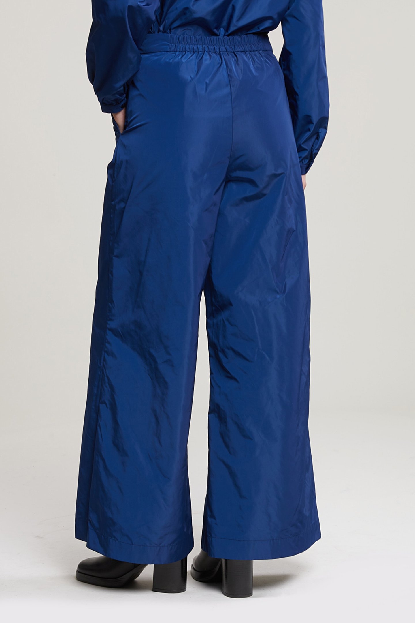 TAFFETA LOOSE PANTS BLUE 2