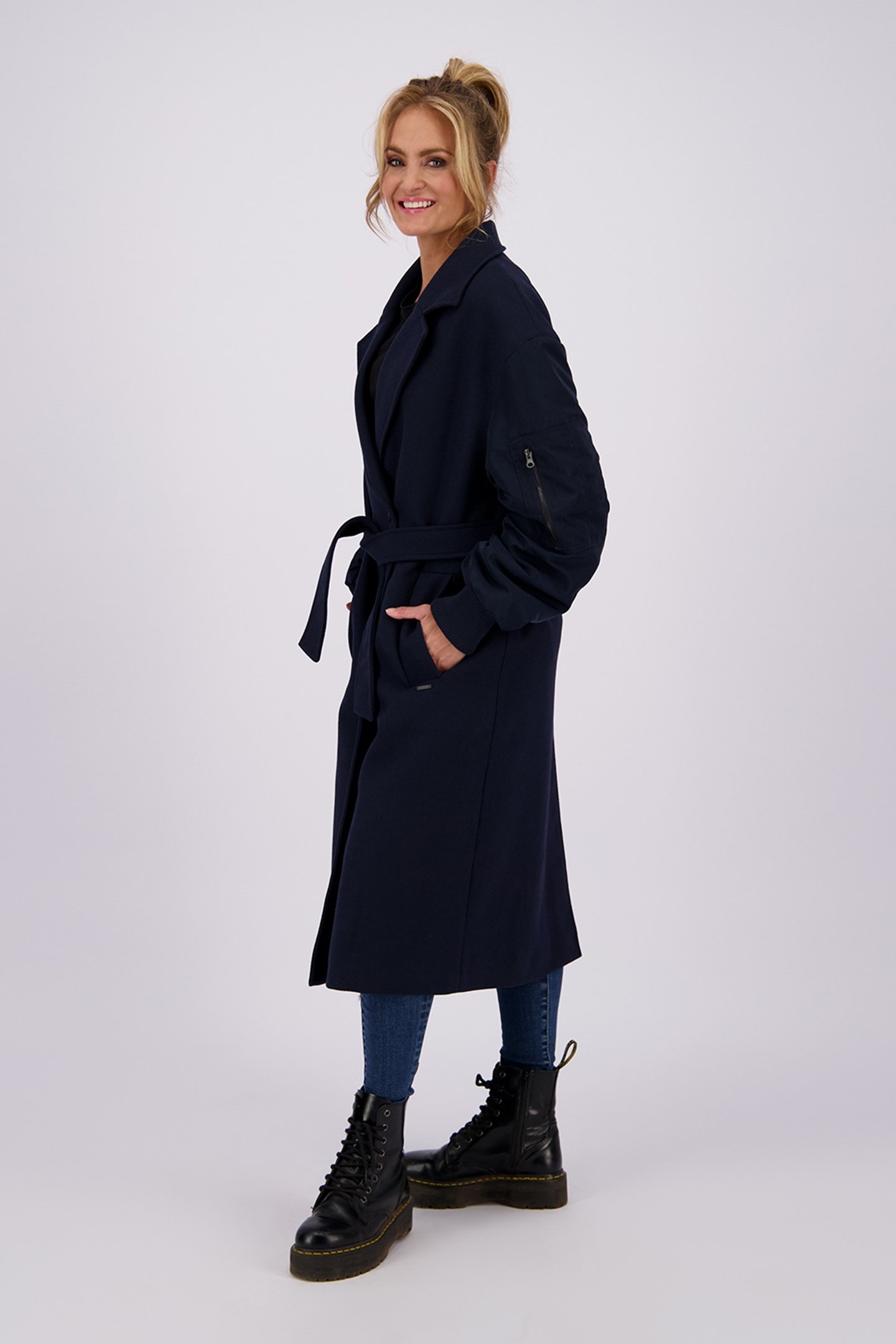 VAYENNA JACKETS BLACK BLUE 5