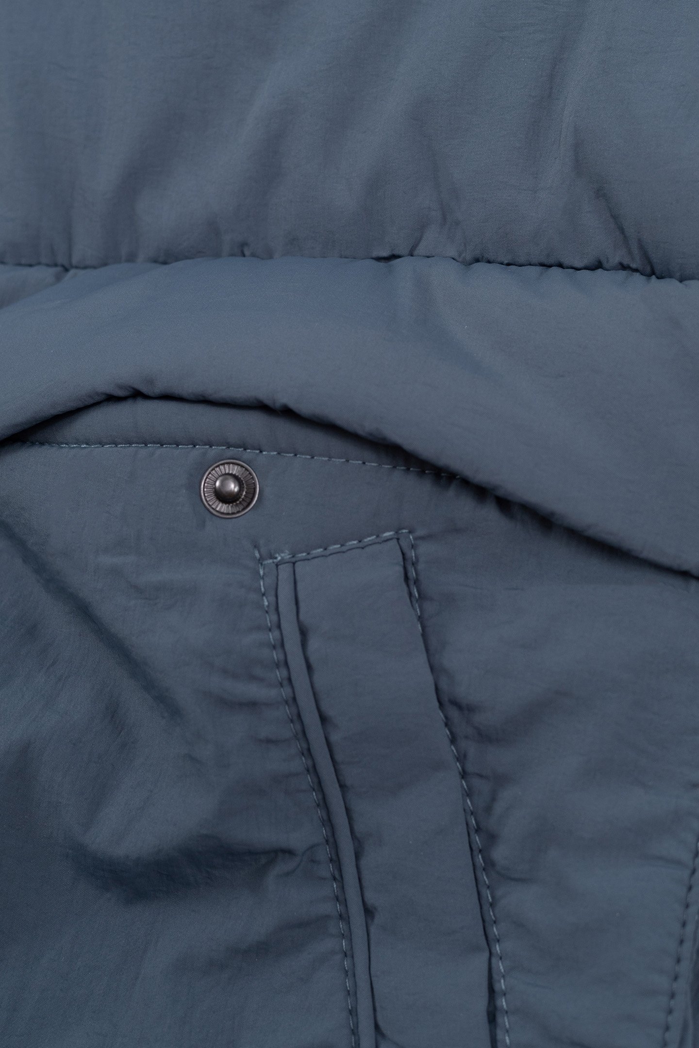 BOY'S BLUE PADDED JACKET WITH DOUBLE-ENTRY POCKETS 8