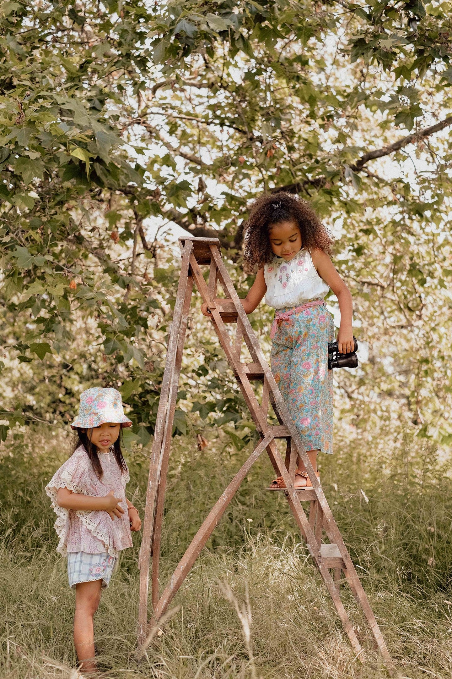 PANTS AMANDINE WATER RIVER FLOWERS 3