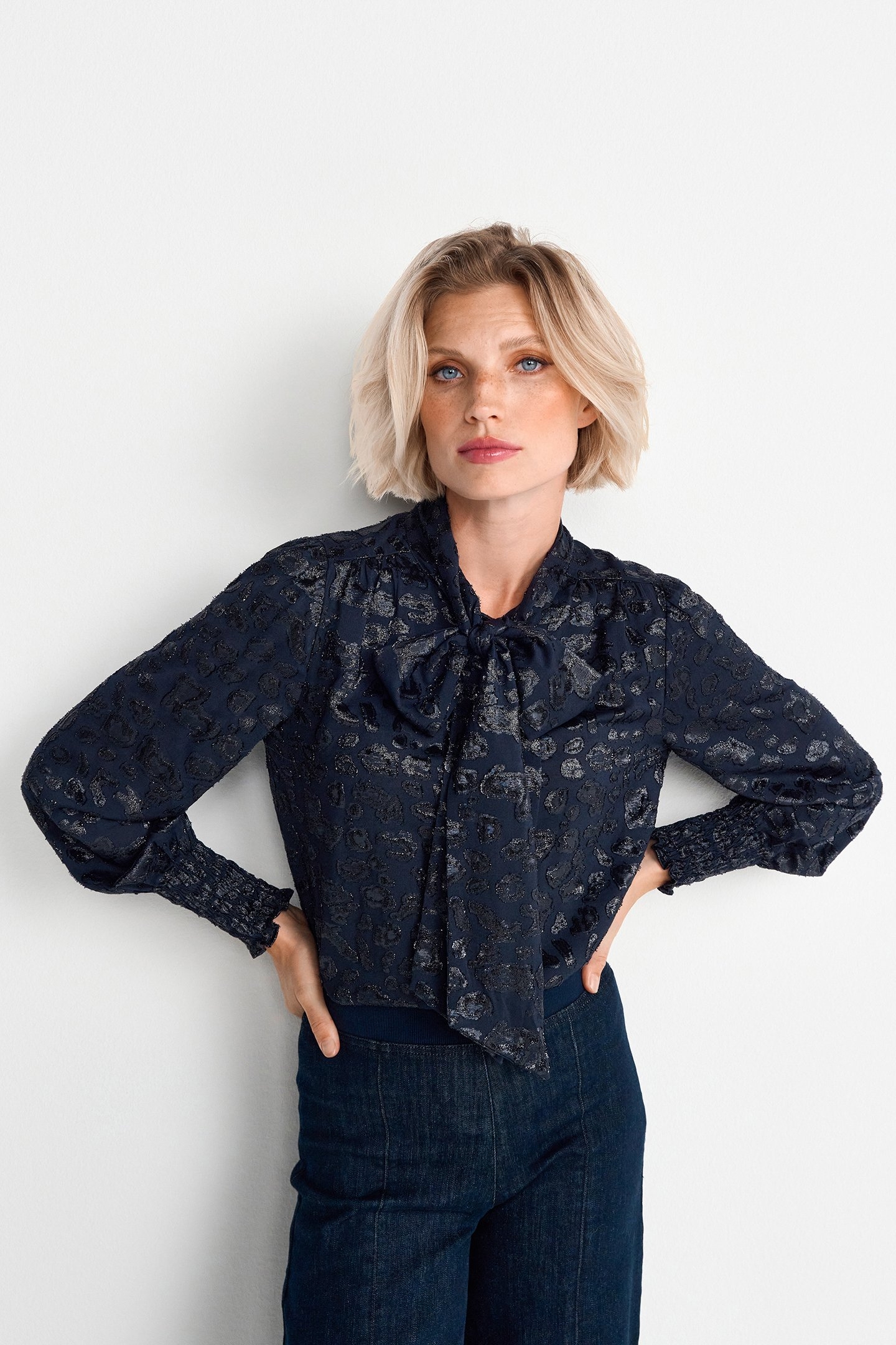 BLOUSE WITH BOW MIDNIGHT BLUE 1