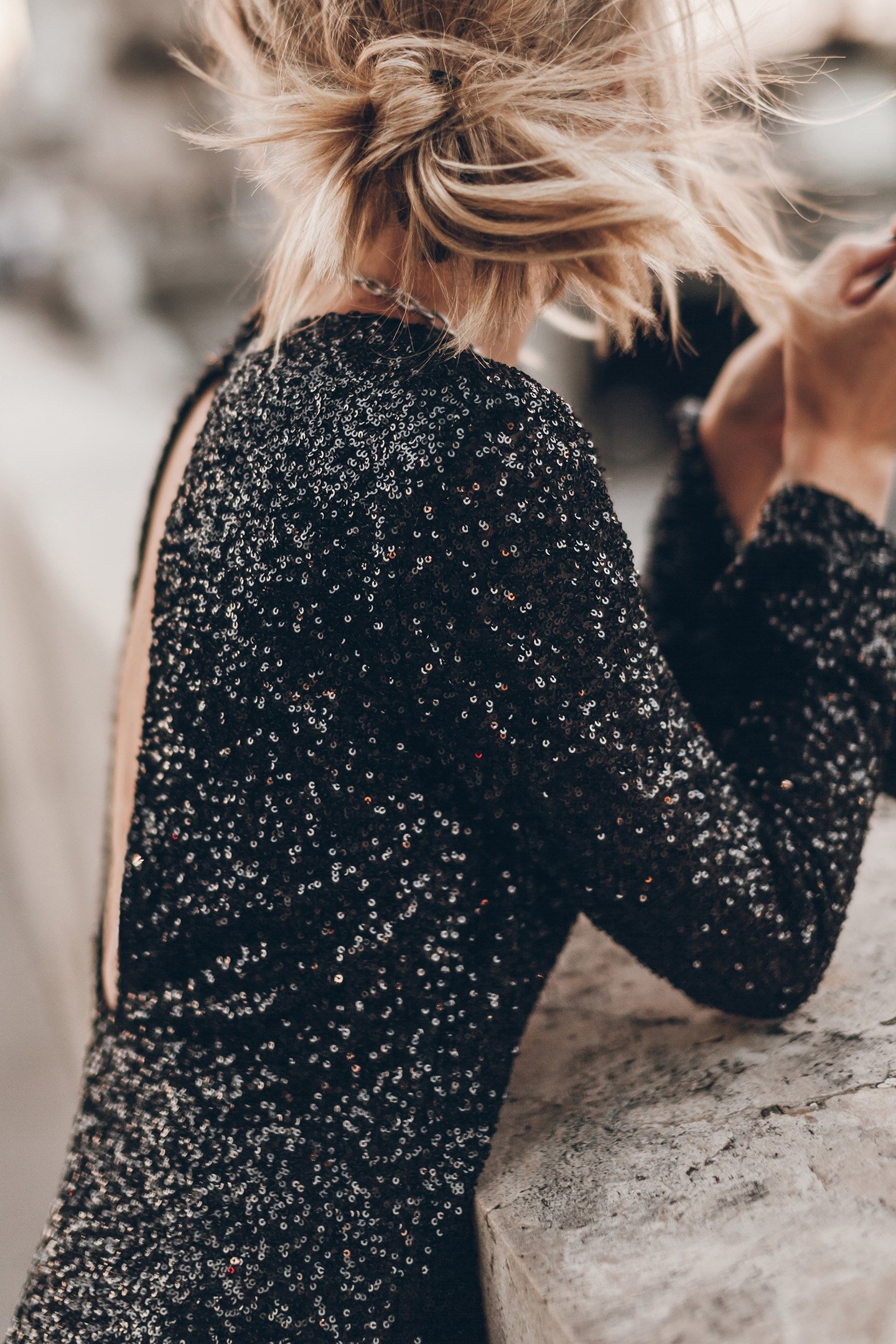 THE BLACK SEQUIN DRESS 5