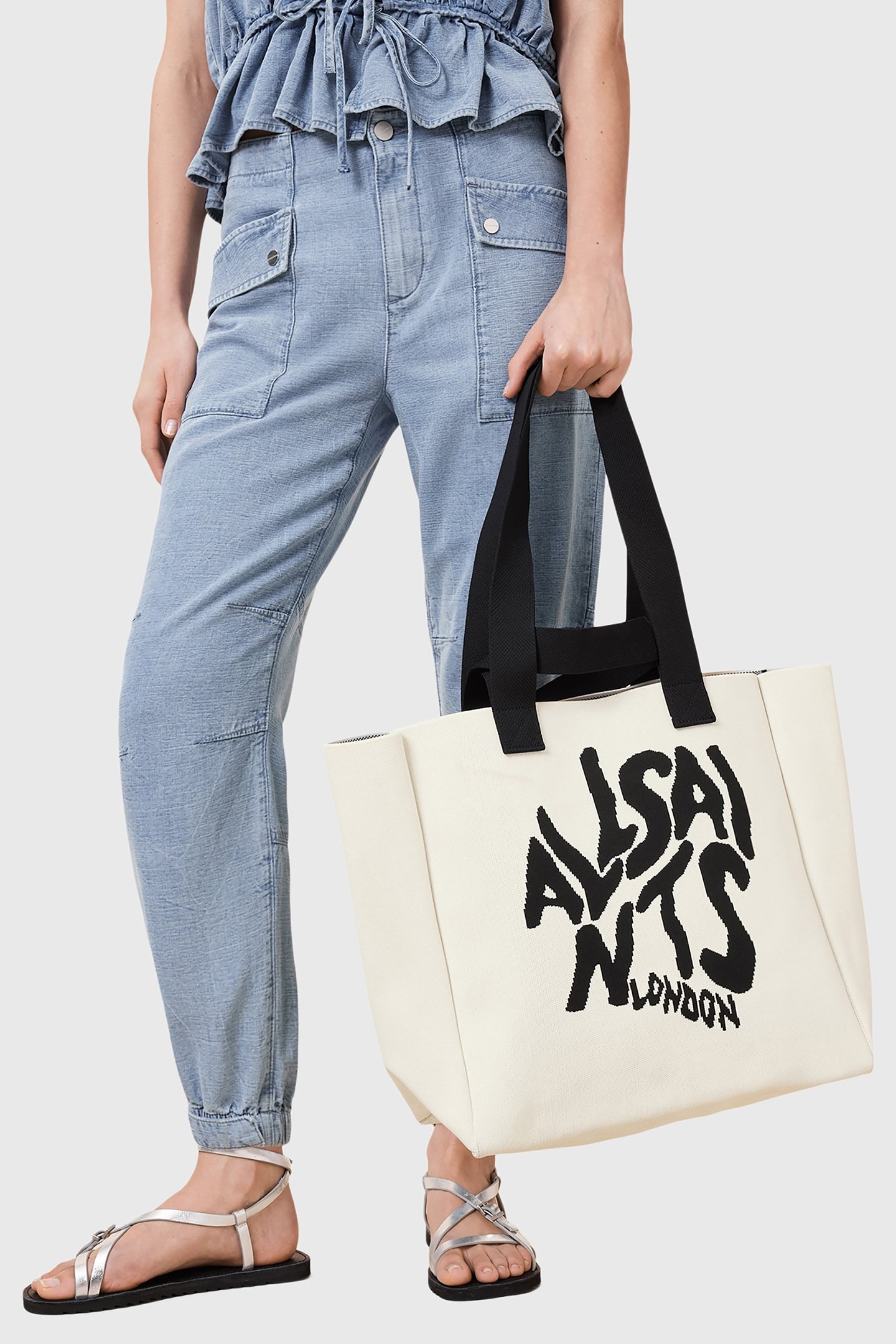 IZZY ORLANDO EW TOTE WHITE 2