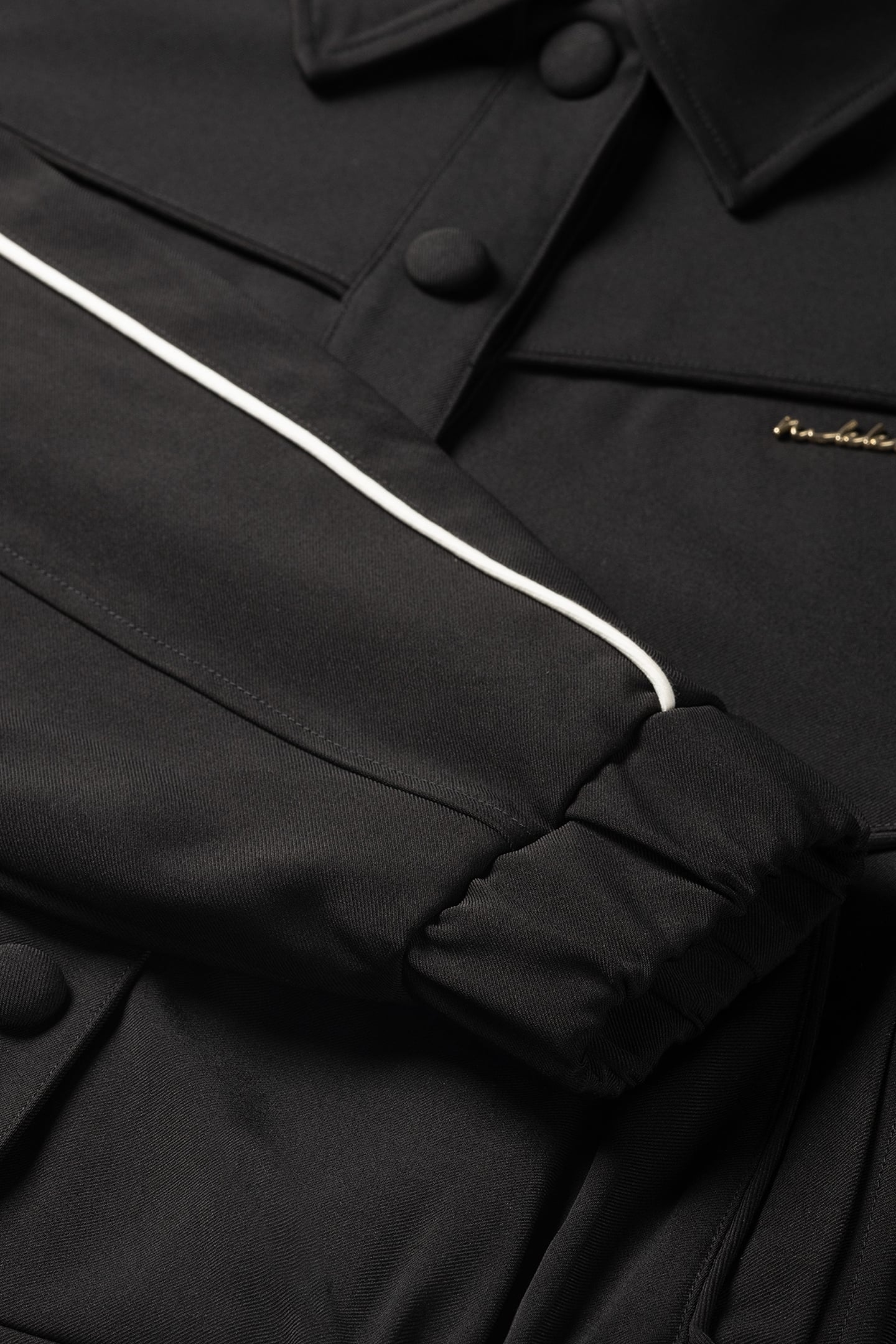 HYDRA JACKET BLACK 5