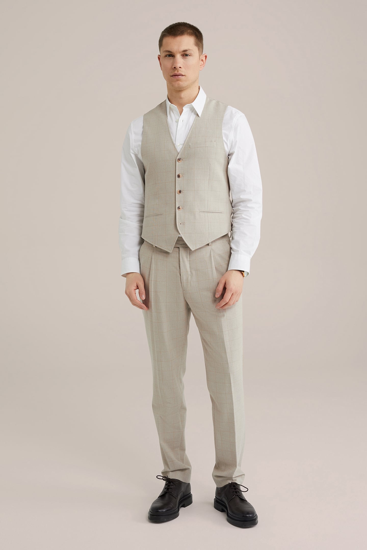 WAISTCOAT BEIGE 3