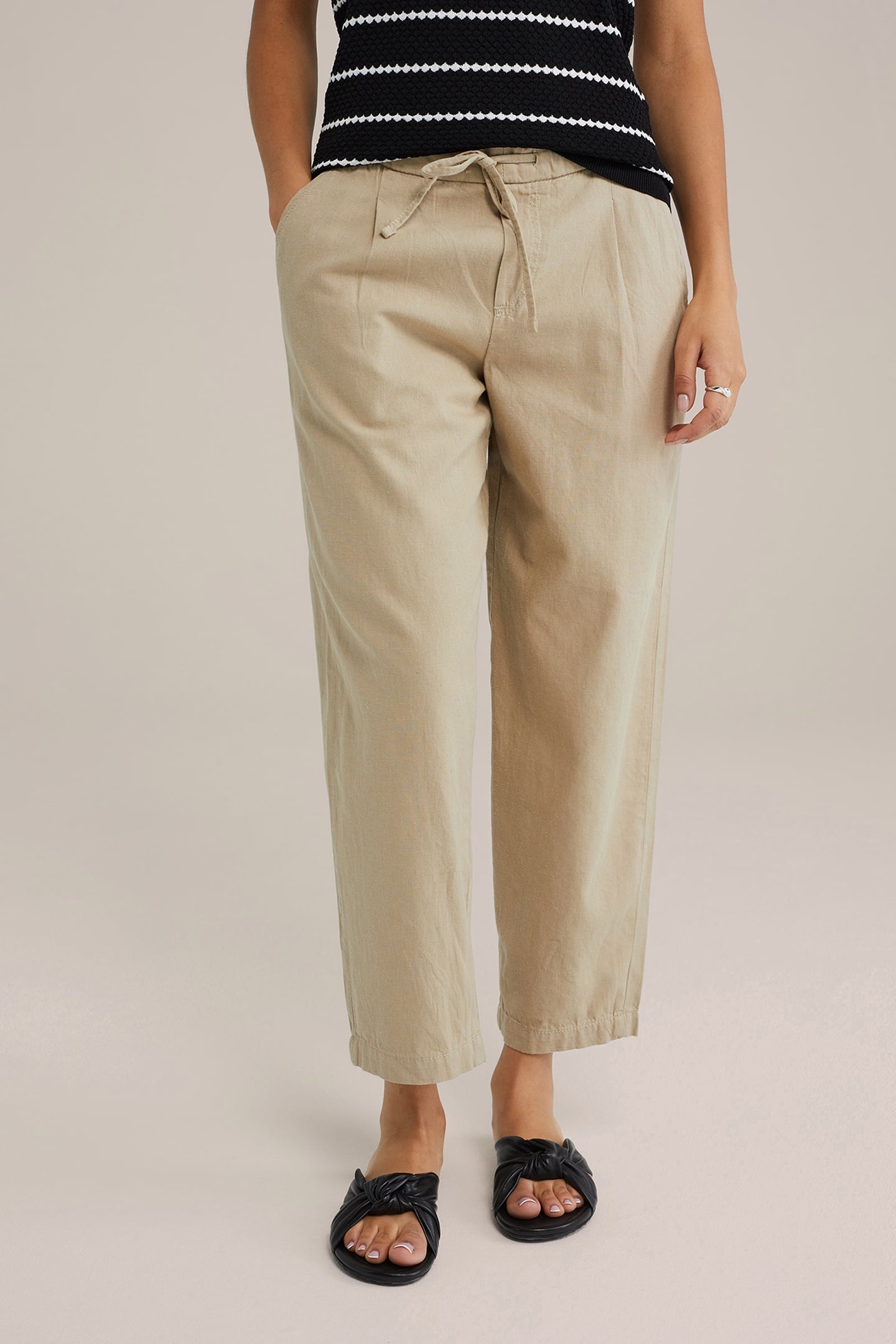 TROUSER BEIGE 1