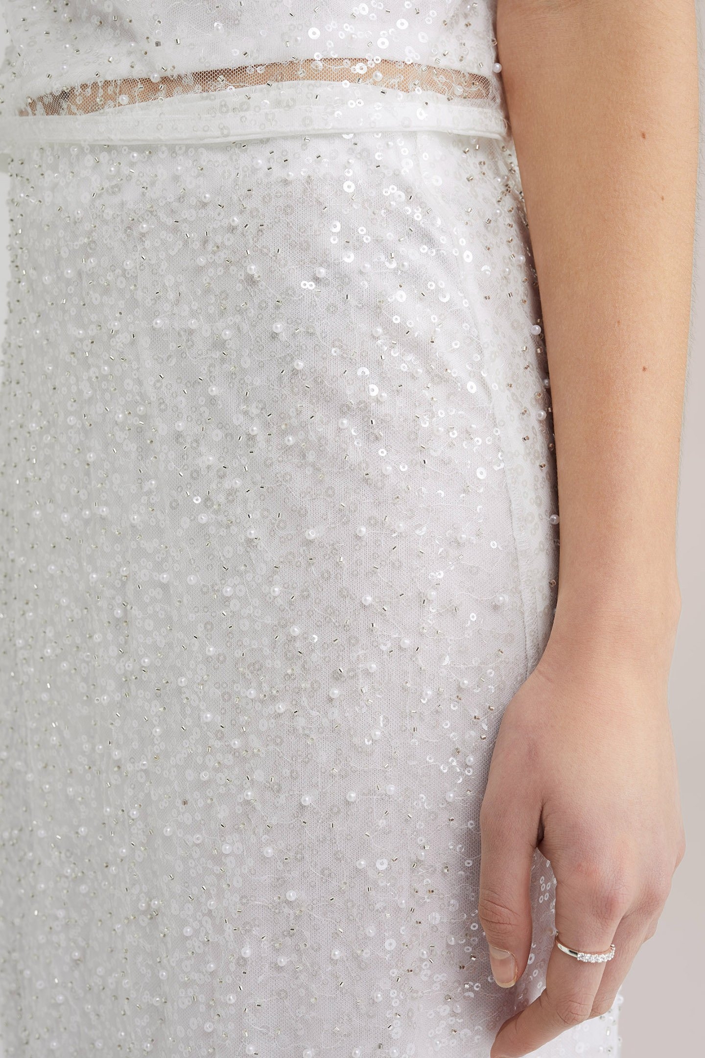 SKIRT MEDIUM LENGTH WHITE 5