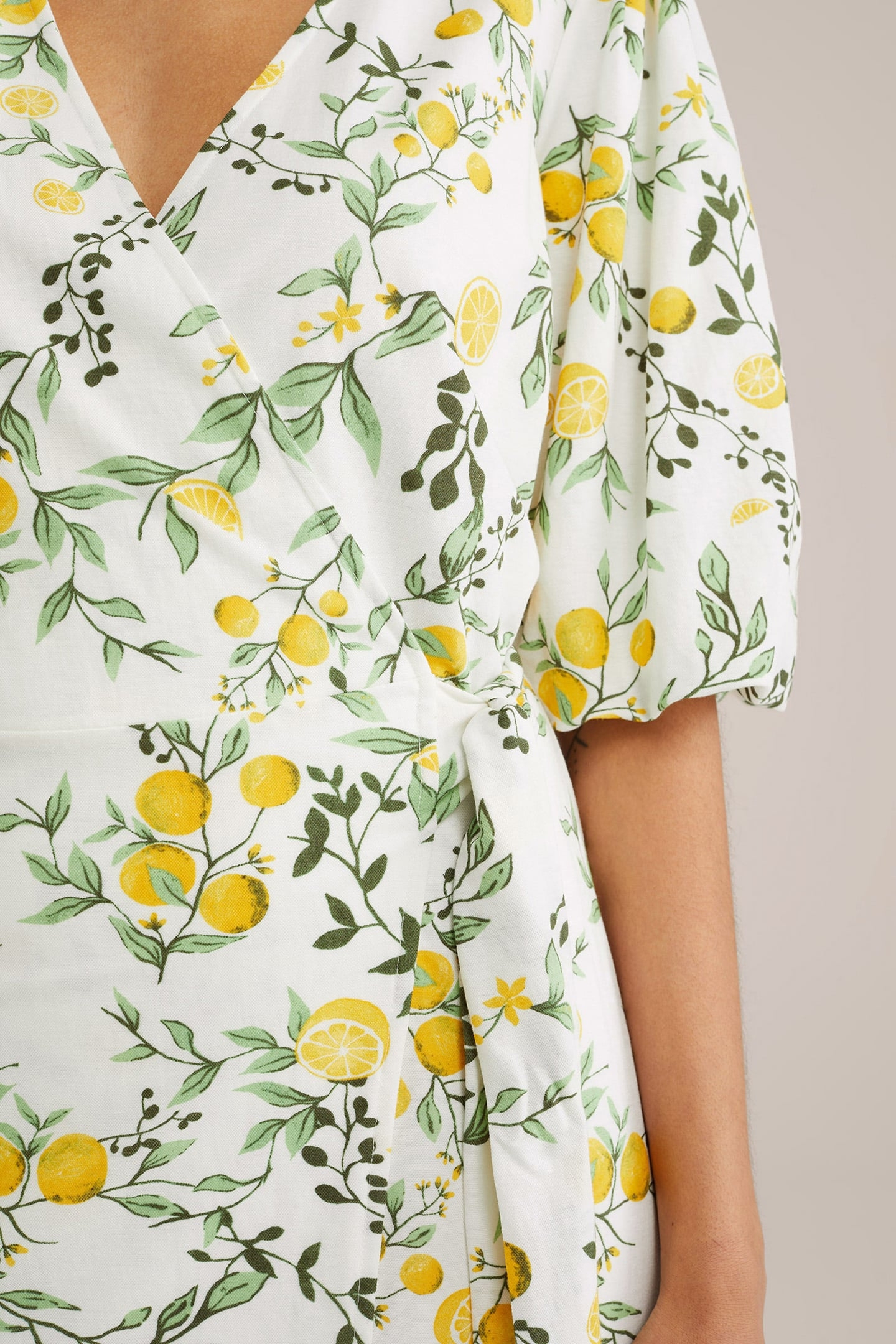 DRESS MID LENGTH WHITE 5