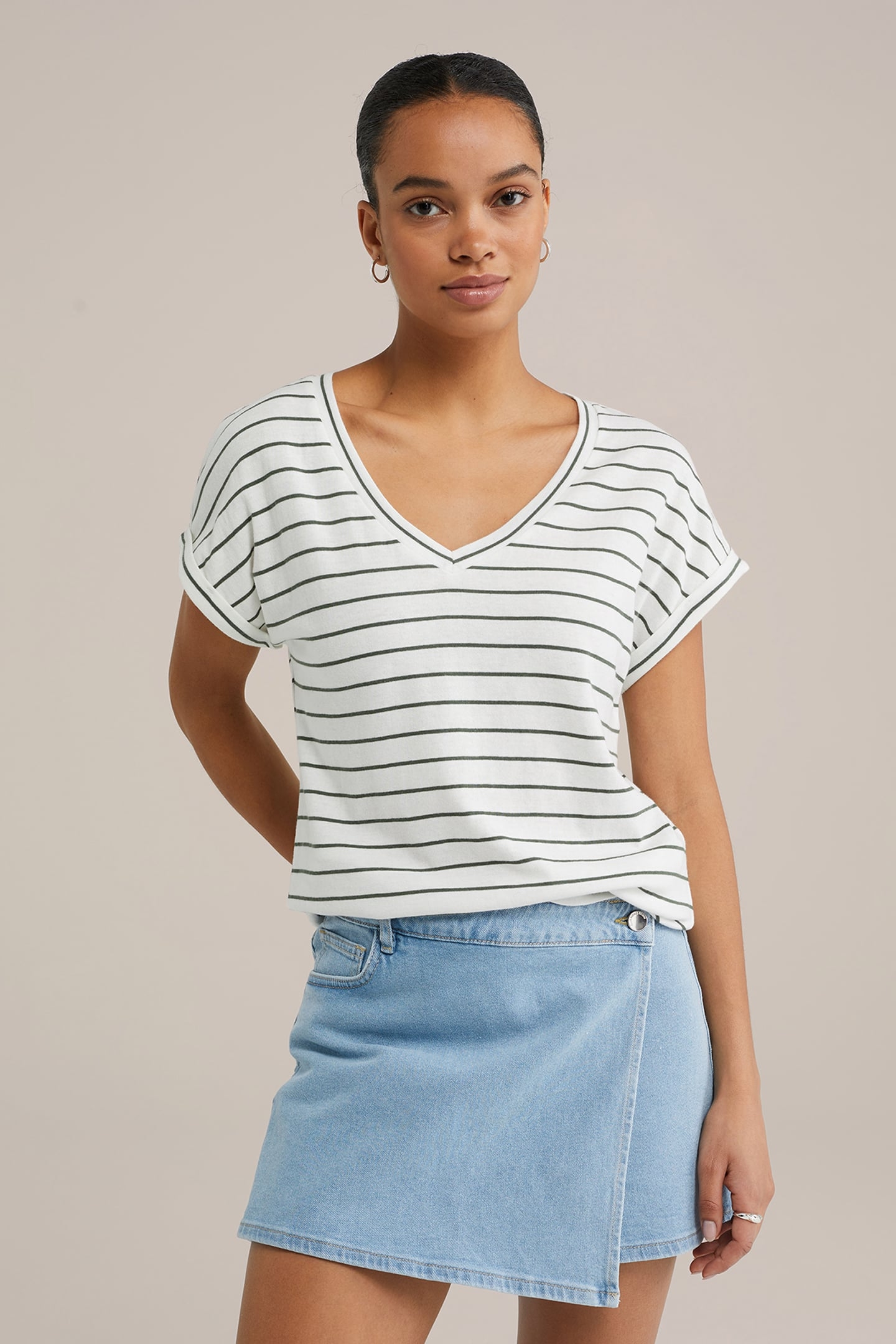 T-SHIRT DARK GREEN 1