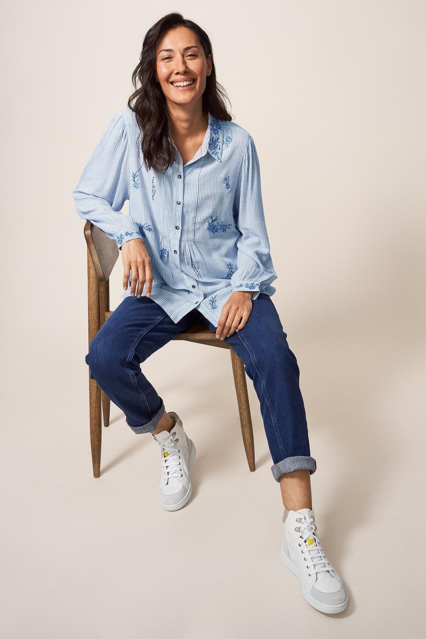 TRAILING EMBROIDERED SHIRT BLUE MULTI 2