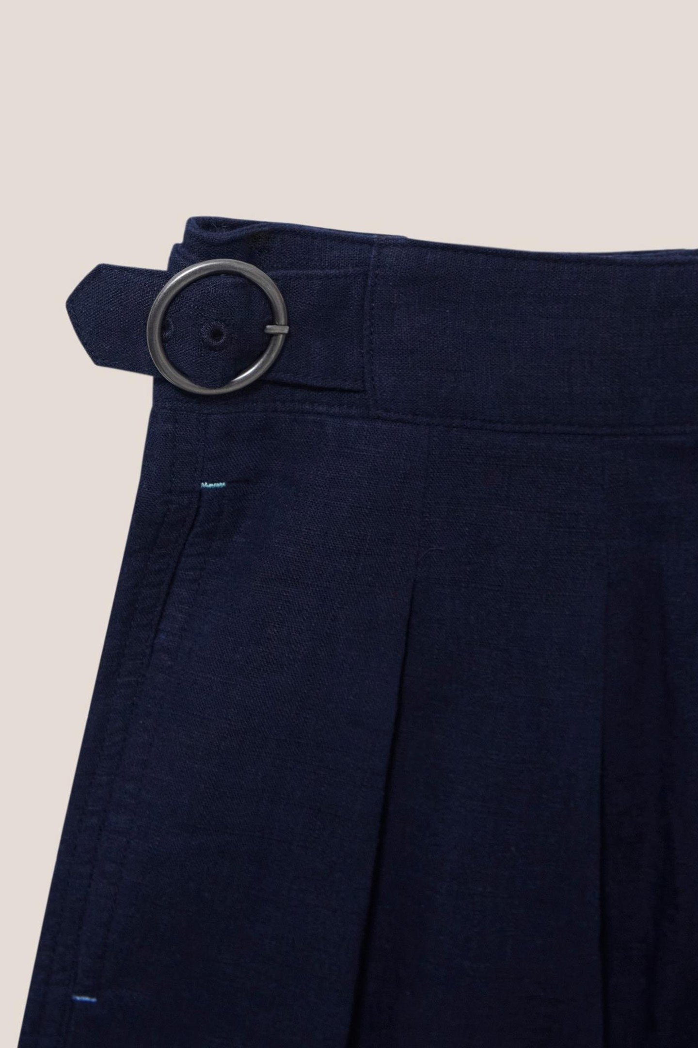 UNA SHORT DARK NAVY 3