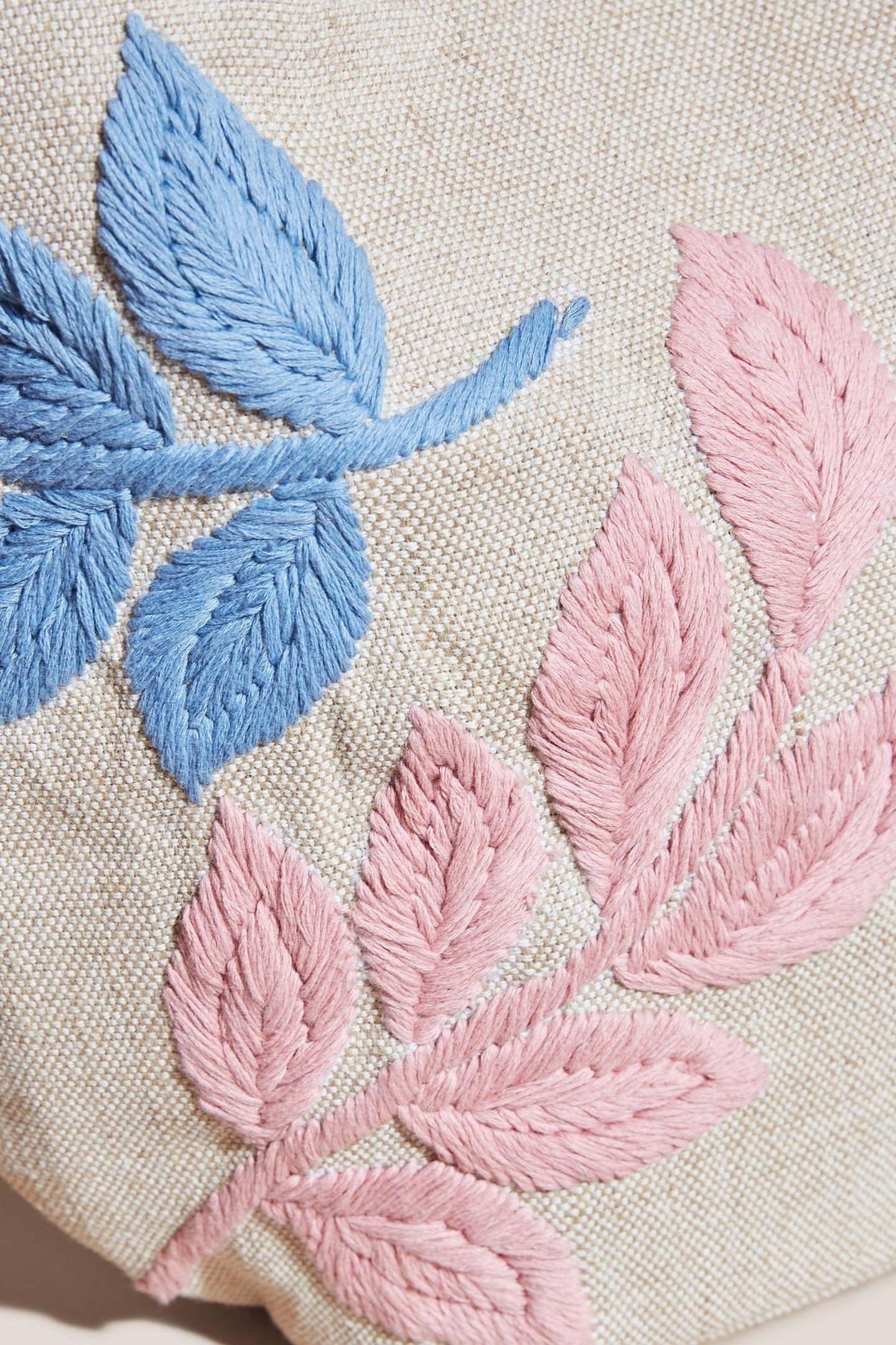 ESTHER LEAF EMBROIDERED TOTE NATURAL MULTI 6