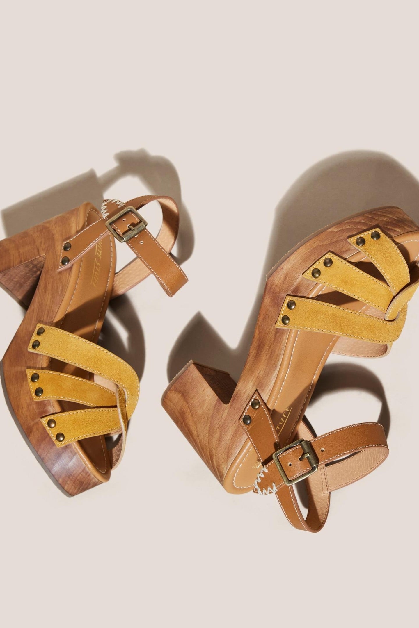 TWIST LEATHER HIGH CLOG SANDAL MID YELLOW 2