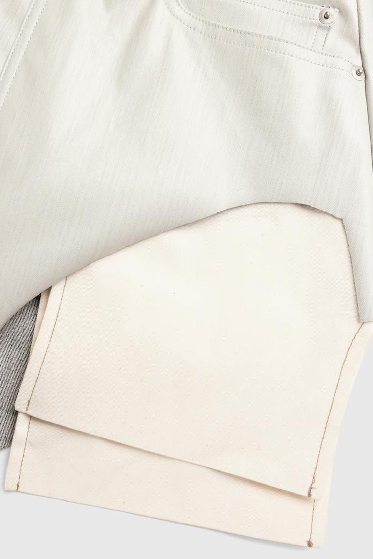 RICK OWENS – DIRT CUTOFF DENIM SHORTS WHITE 4