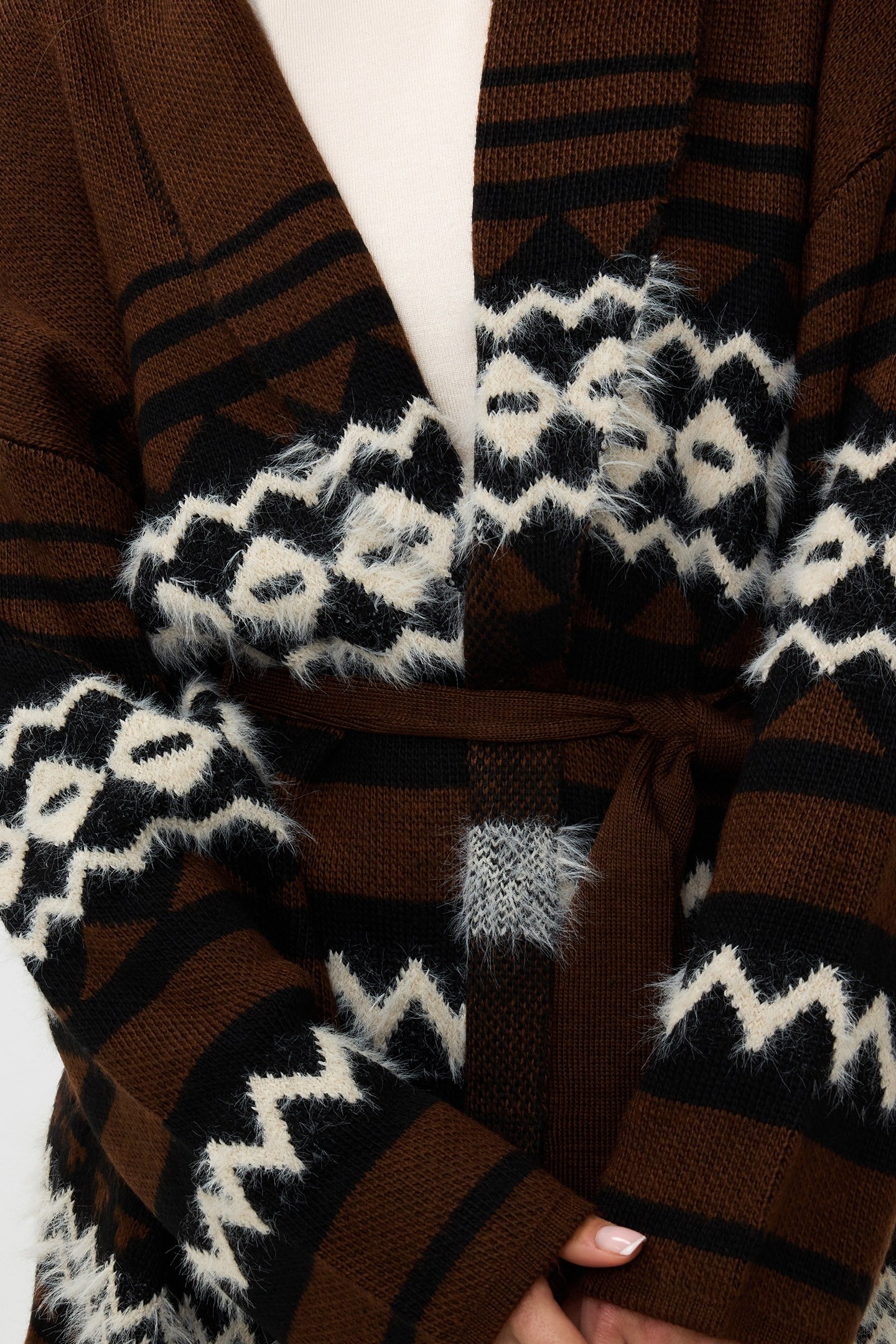 CARDIGAN HAIRY ETHNIC STRIPE CHOCOLATE 6