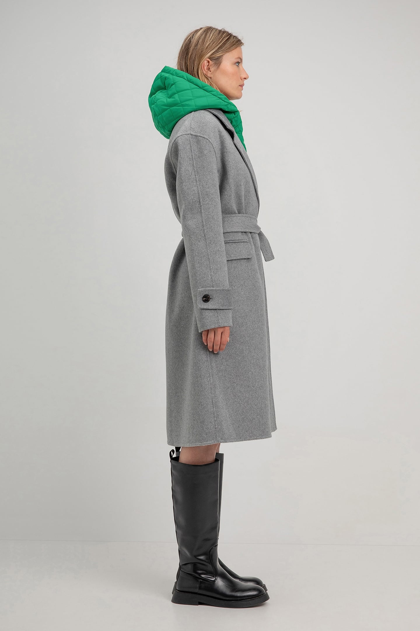 STORMY HOOD PARROT GREEN 3