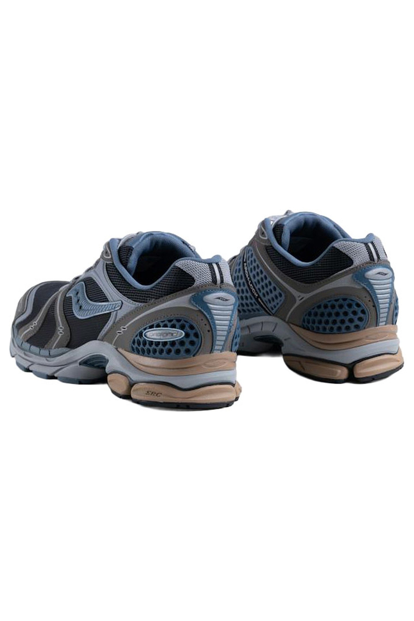 SAUCONY – PROGRID TRIUMPH 4 CAVIAR/MOREL 3