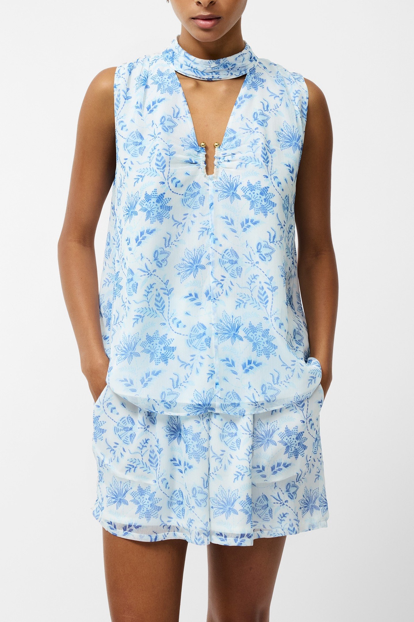 SERENITY V NECK TRIM TOP CREAM/BLUE 1