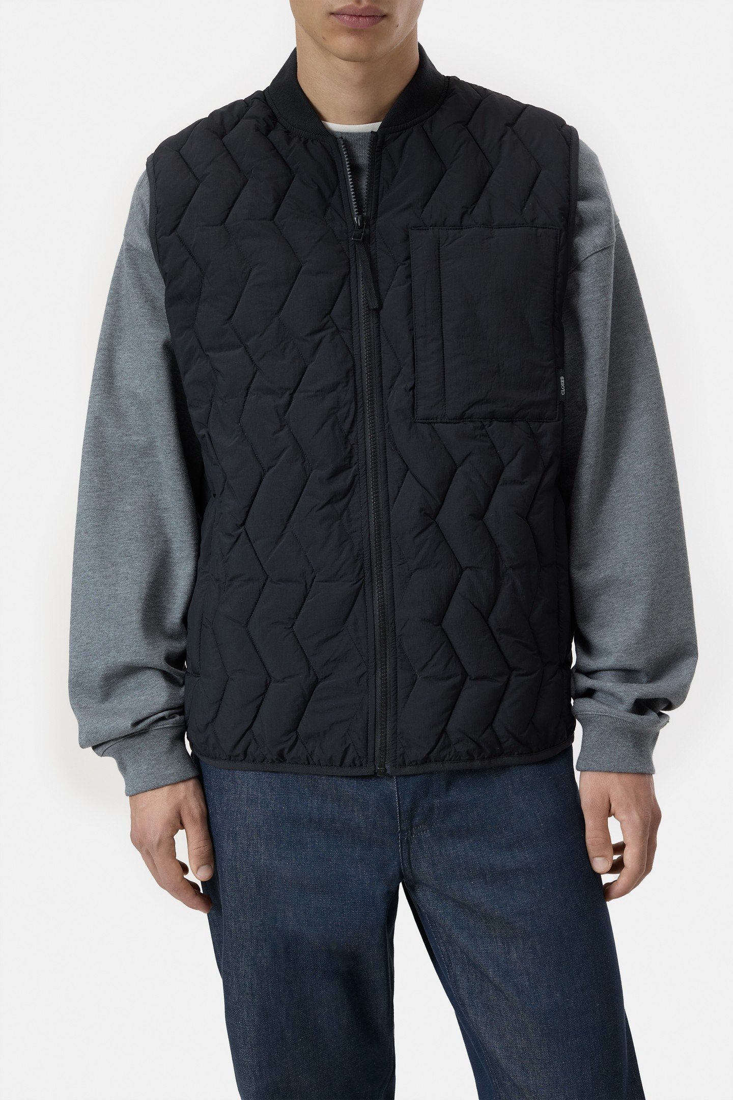 QUILTED VEST BLACK 1