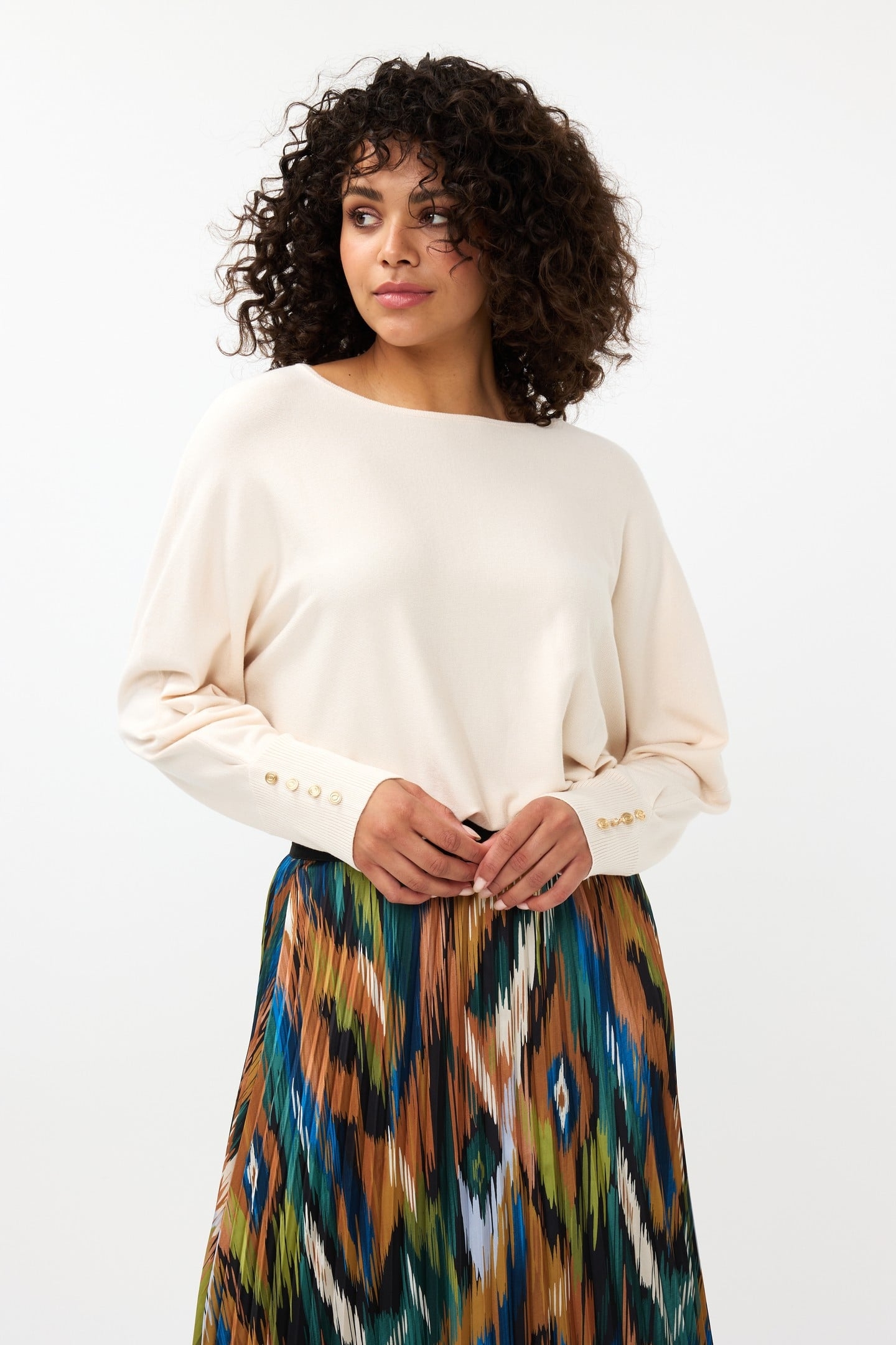 SWEATER BATWING BUTTONED CUFF BASIC KNIT BEIGE 2