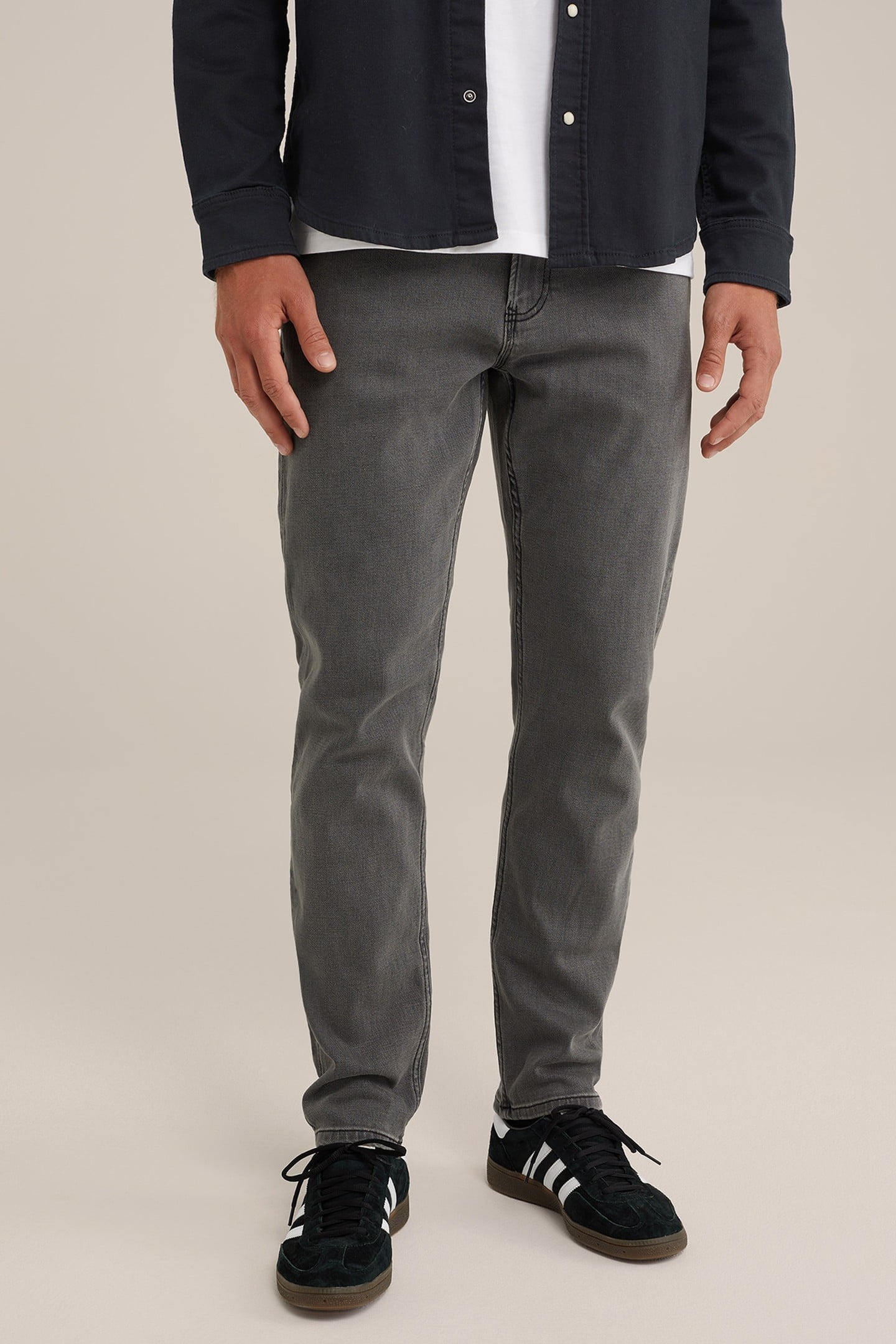 5-POCKET MID WAIST LIGHT GREY 1