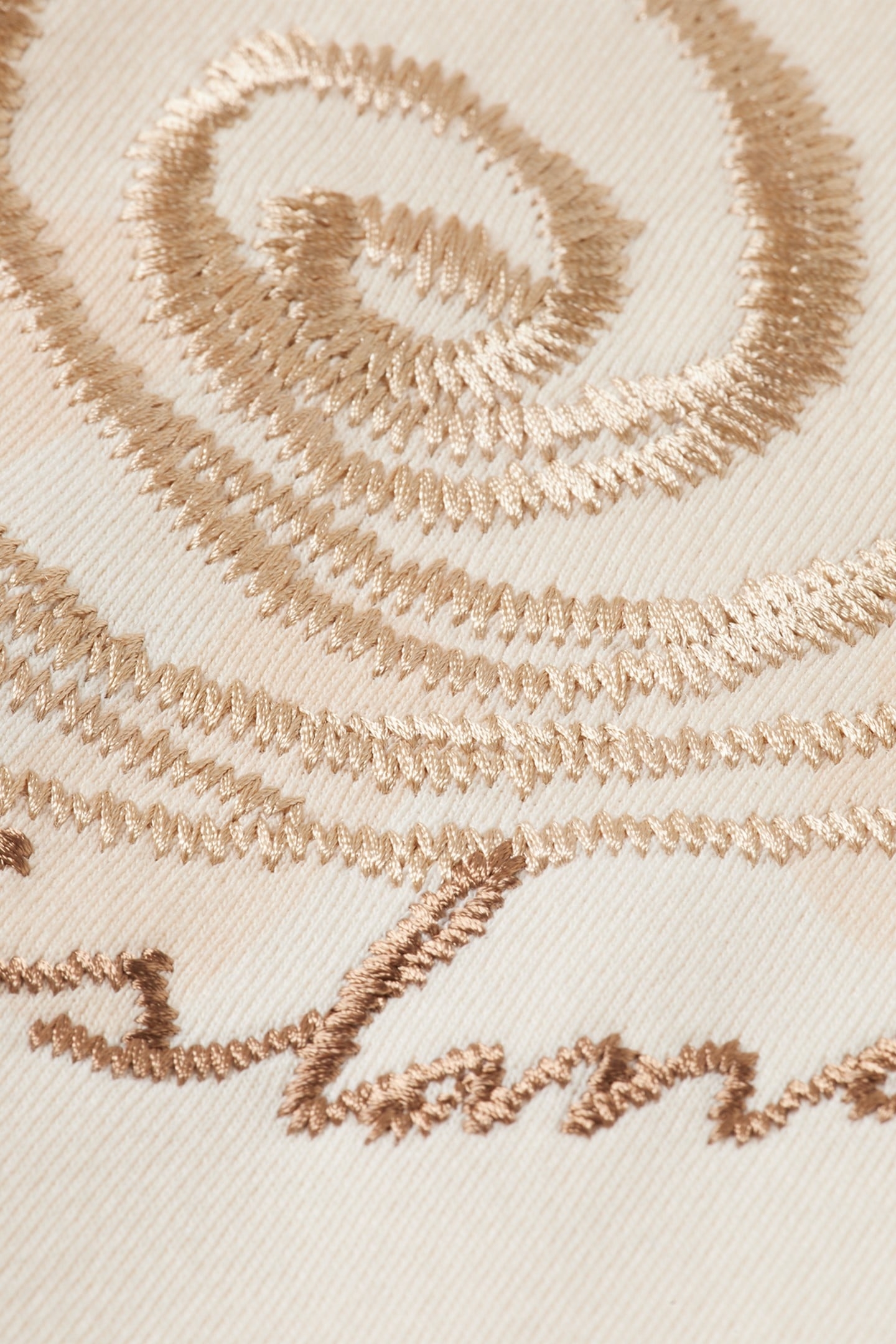 EMBROIDERED ARTWORK HOODIE SOFT ICE 6