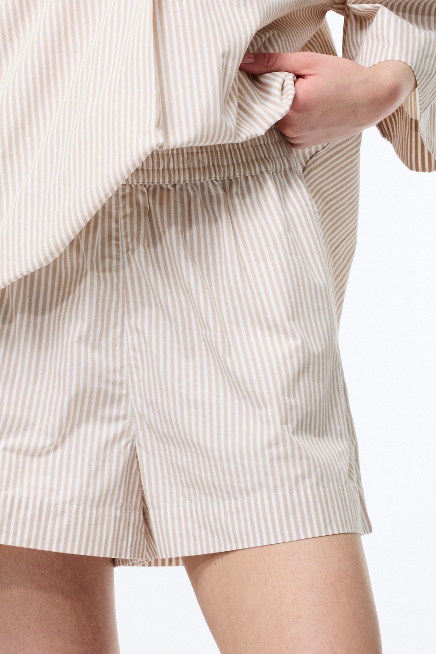 RHDES POP STRP PUL ON SHRT INCENSE/PORCELAIN CR 4