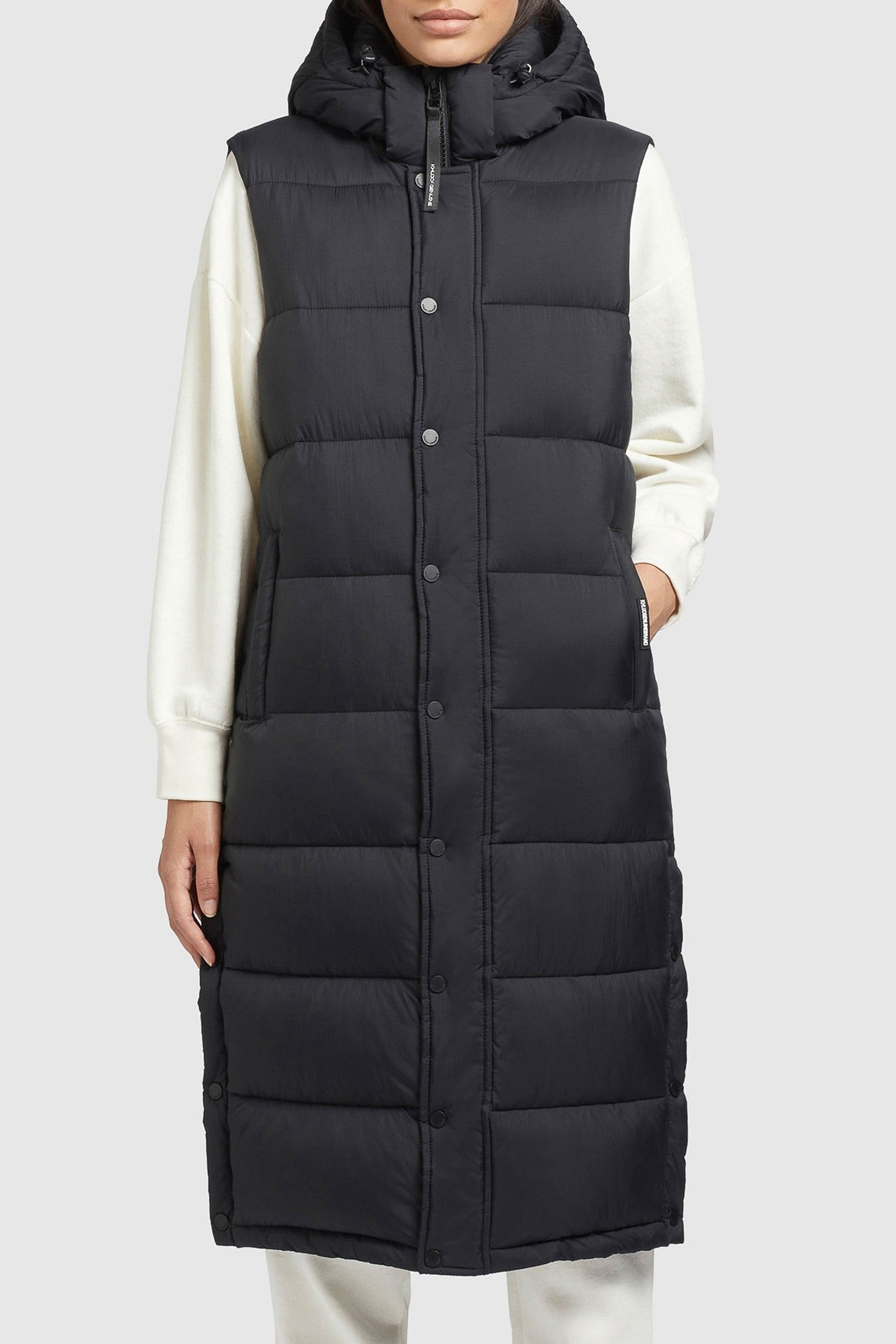 MAGNETA MATT BLACK 3