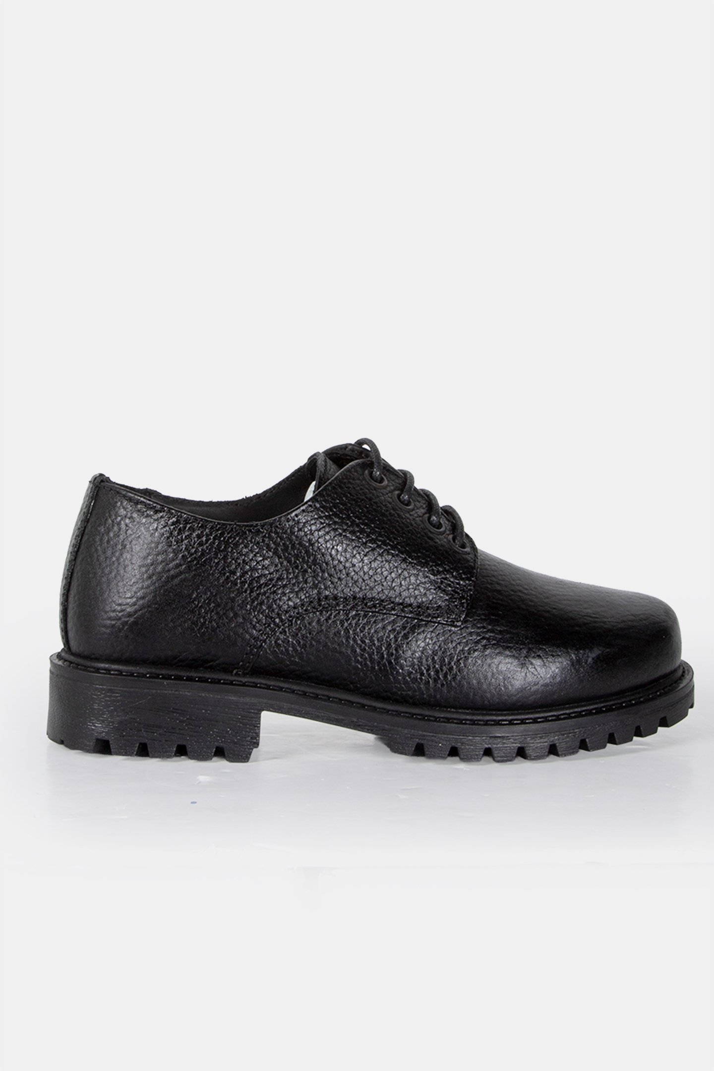 ZENA BLACK EMBOSSED 1