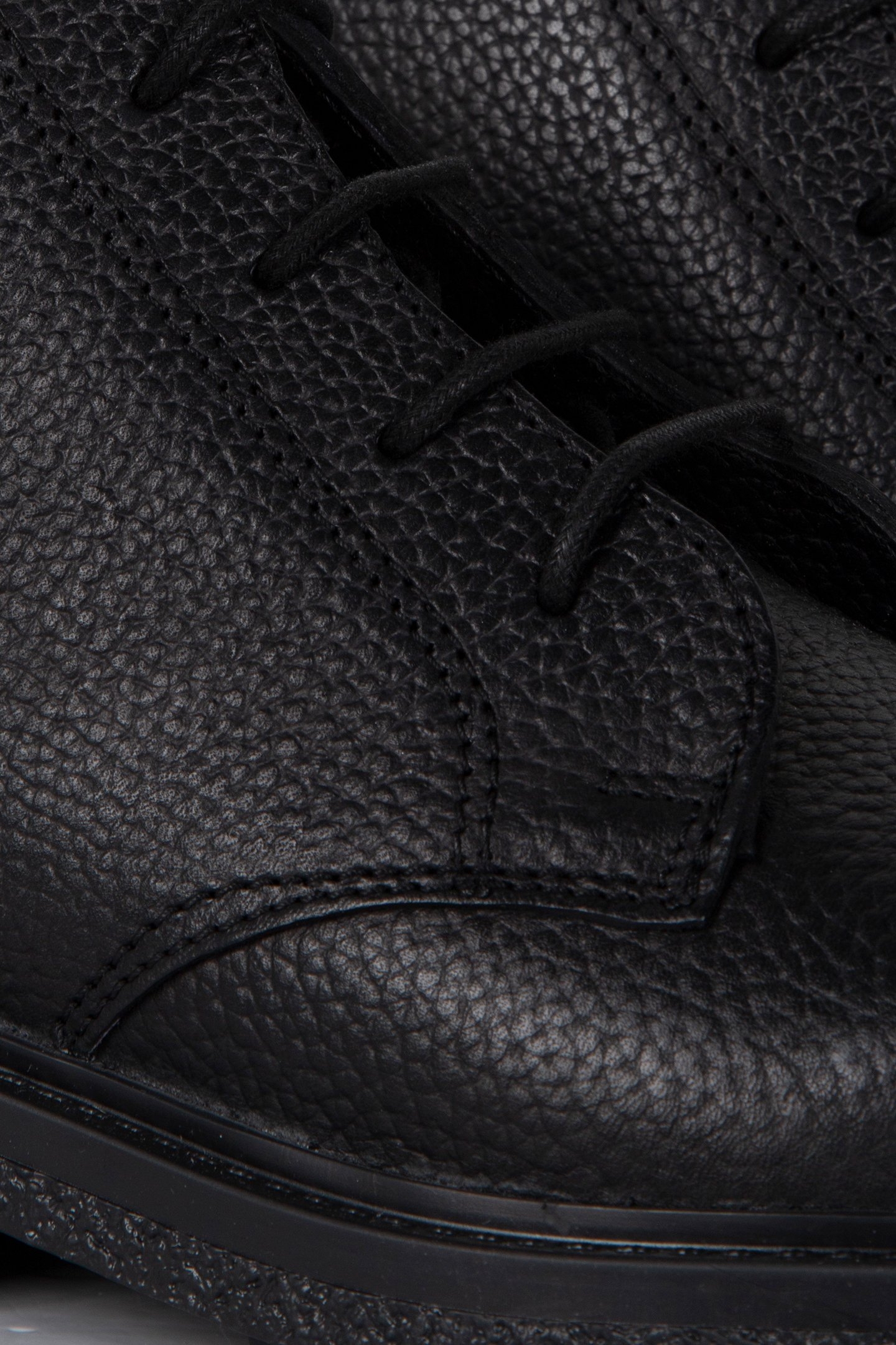 OCHA BLACK EMBOSSED 4