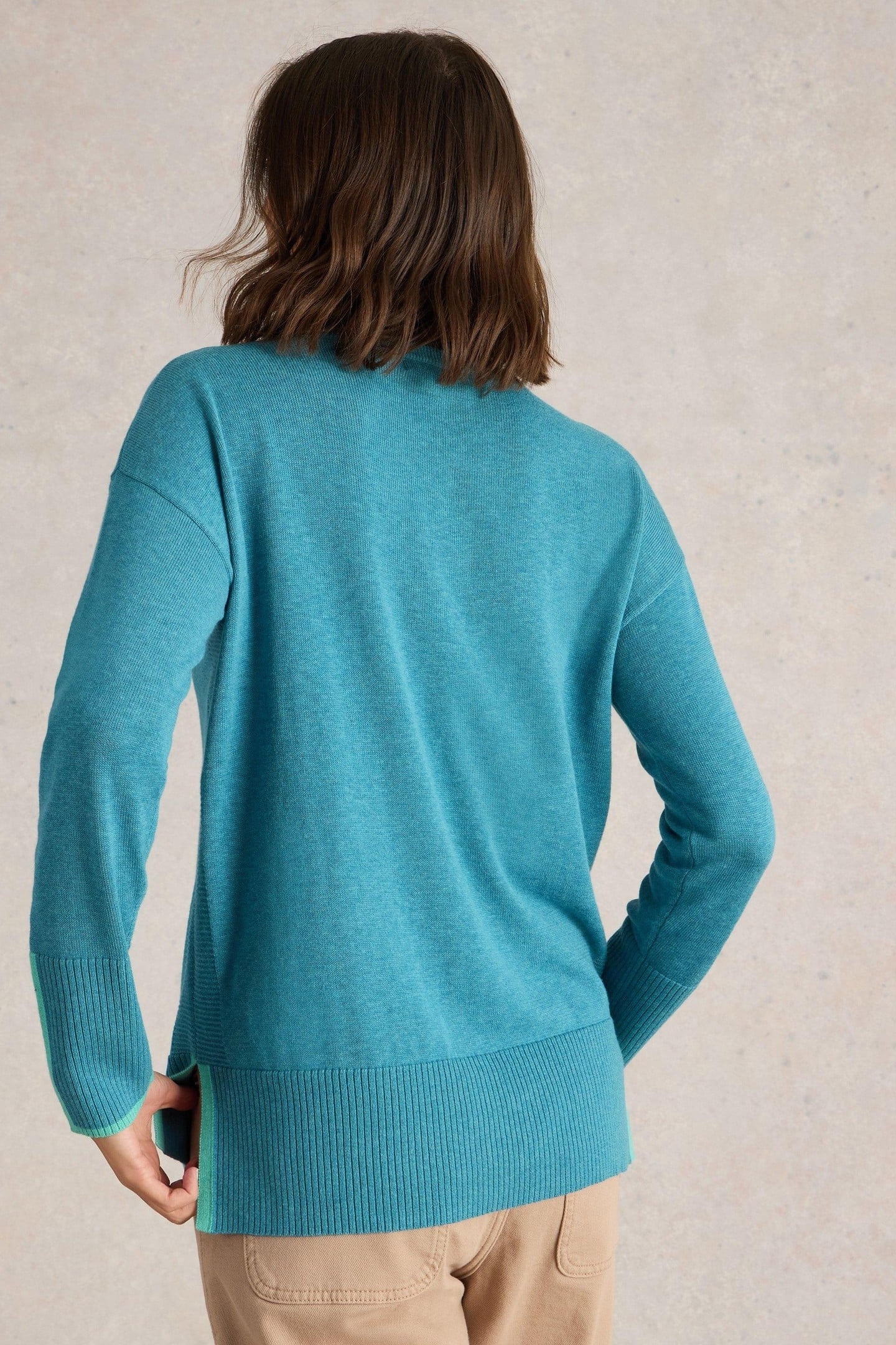 OLIVE JUMPER MID BLUE 3