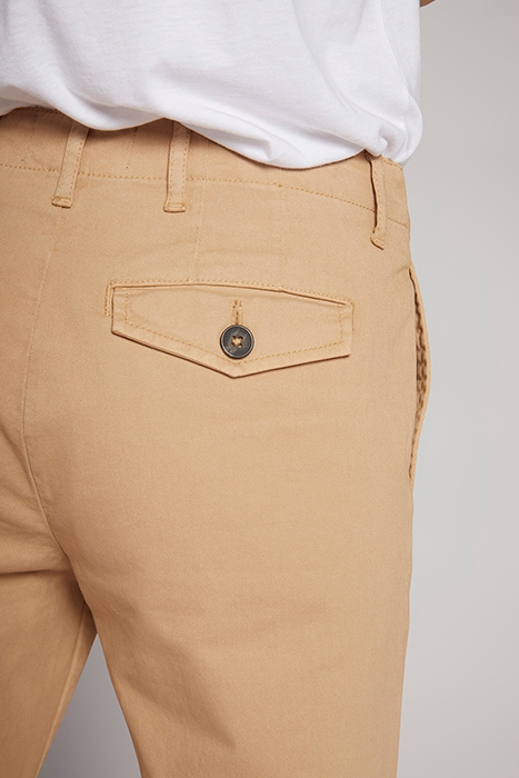 THE CAPTAIN RELAXED CHINO SAND 6