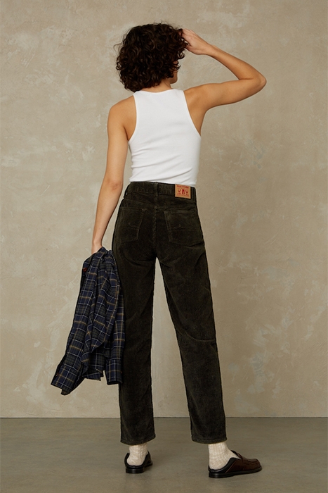 CAROLINE CROPPED DEEP FOREST CORD 3