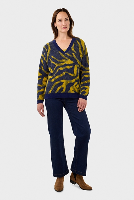 SWEATER WITH PRINT BLUEPRINT 3