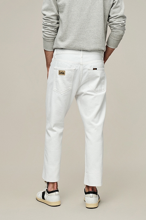 MARVIN CROP OMAHA MAN SOLID EYE 2