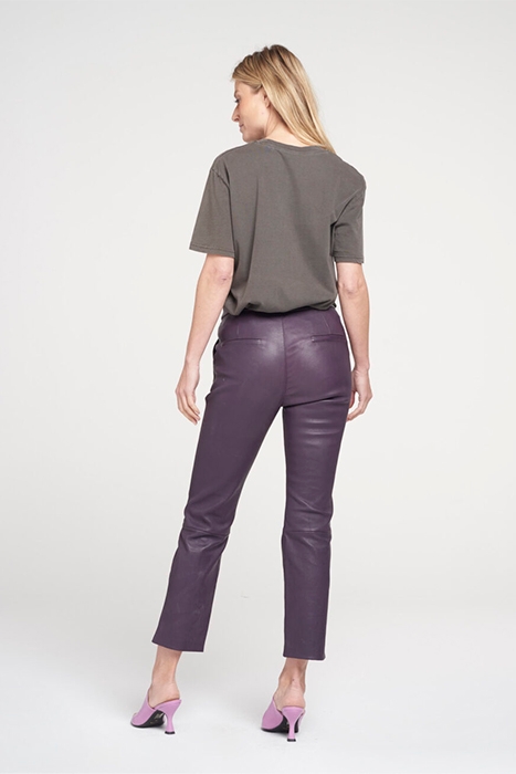 TEE FIERCE VINTAGE BLACK WITH AUBERGINE 2