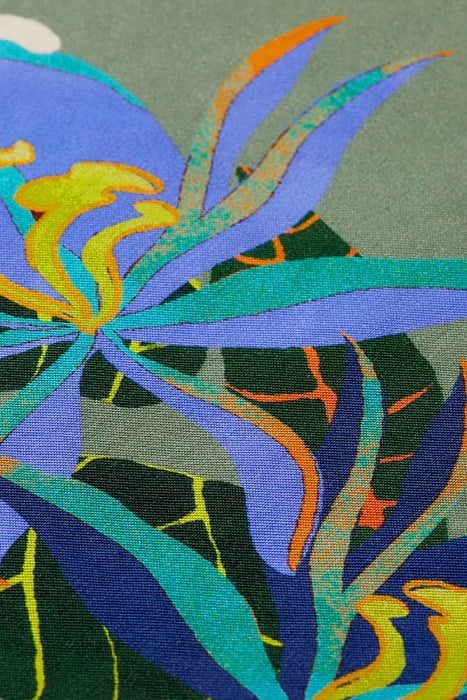 SEASONAL- SHORT IN TENCEL WITH PLACEMENT FLOWER PRINT GREEN 3