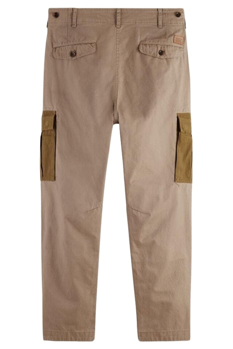 THE DRIFT - REGULAR TAPERED-FIT COLOUR-BLOCK CARGO PANTS TAU 8