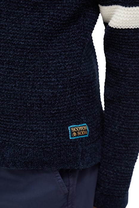 CHENILLE ARTWORK PULLOVER NIGHT 7