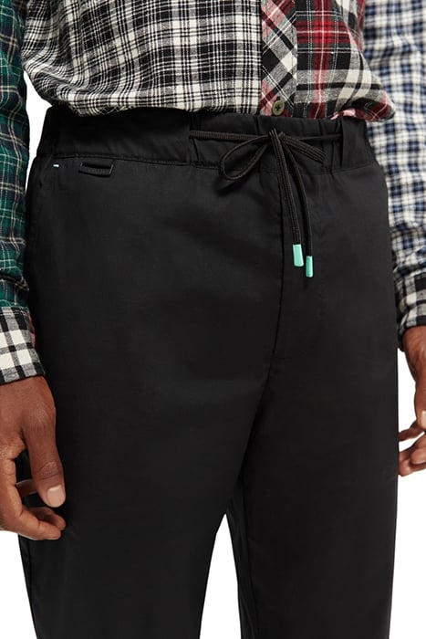 FAVE - REGULAR TAPERED-FIT LIGHTWEIGHT POPLIN JOGGER BLACK 6