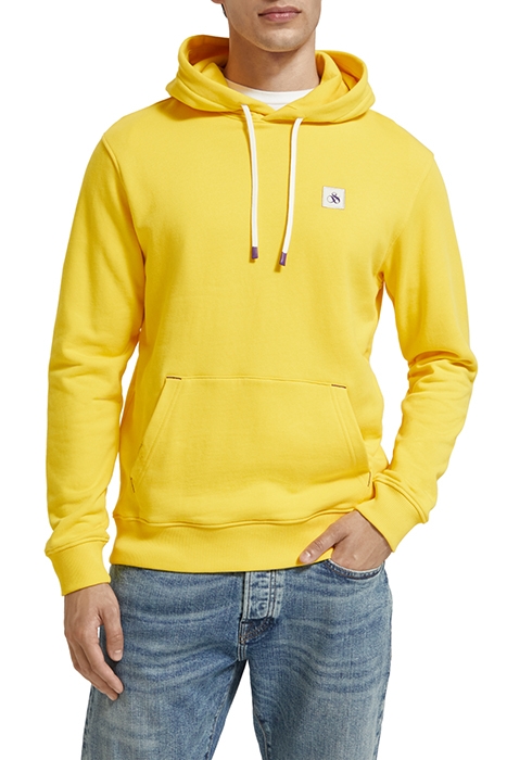 REGULAR FIT ESSENTIAL BADGE HOODIE IN ORGANIC COTTON SPOTLIG 1